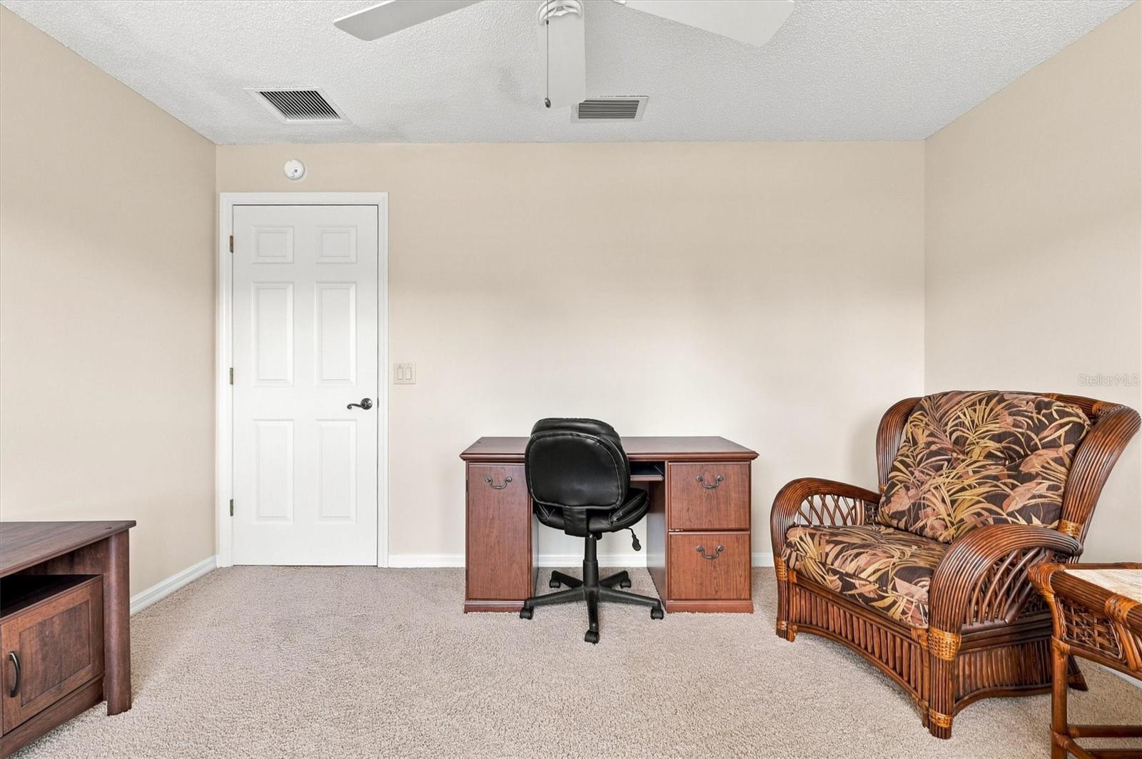 632 Winifred Way Property Photo 35