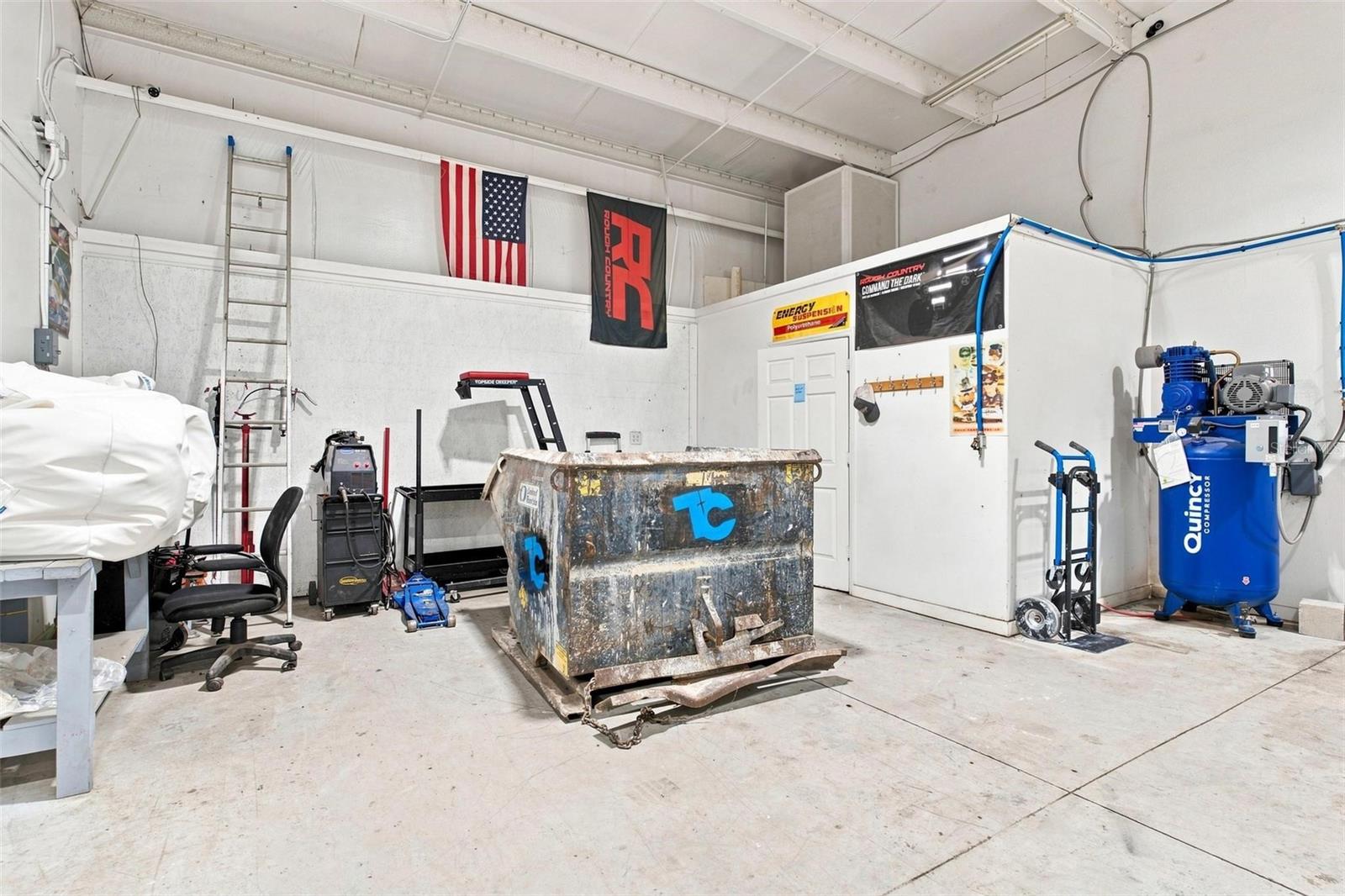 2450 Us Highway 441/27 Property Photo 11