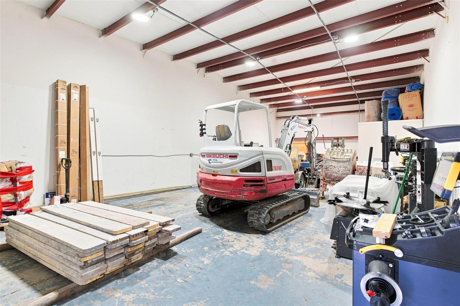 2450 Us Highway 441/27 Property Photo 21