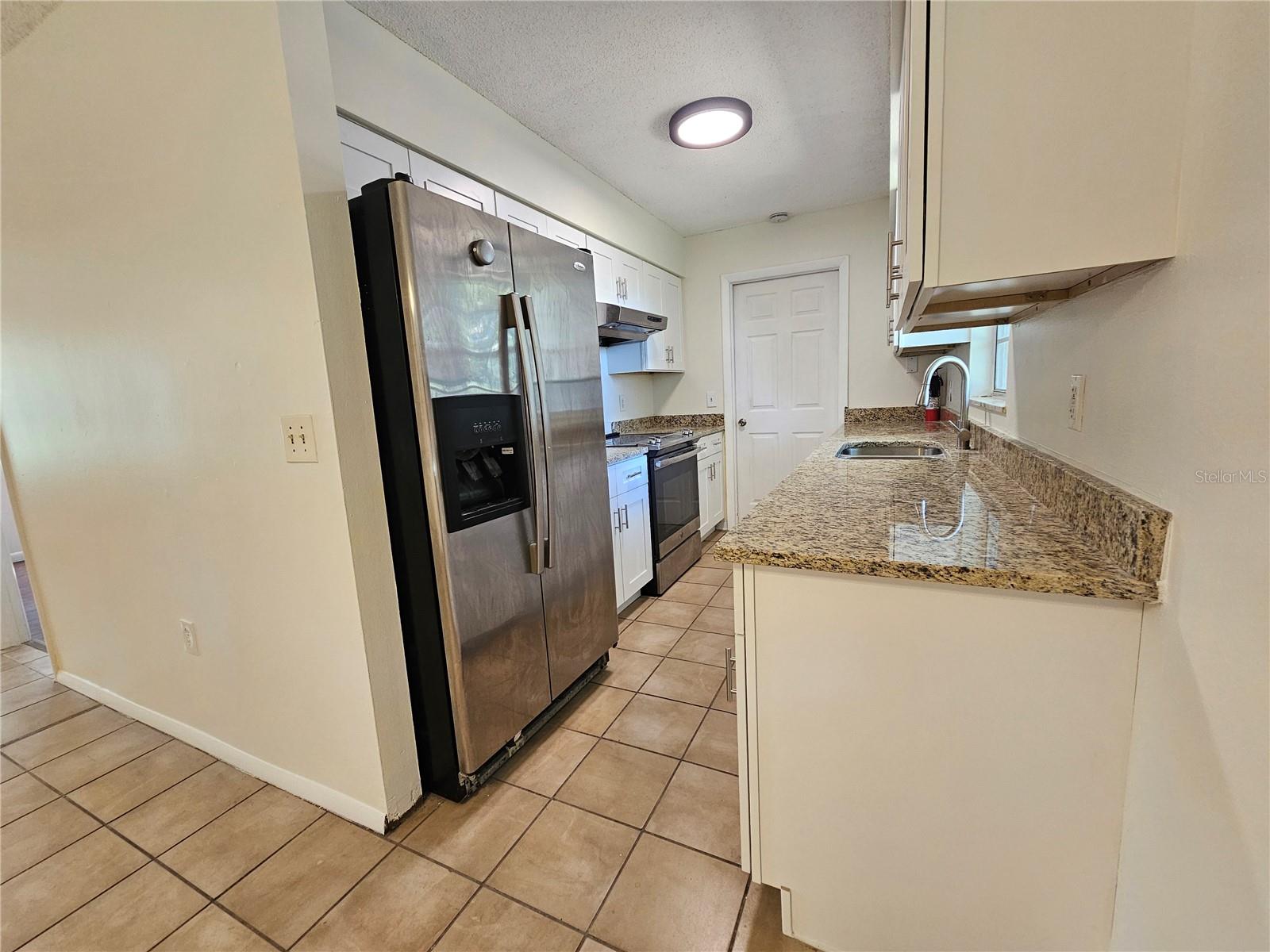5550 Saint Joseph Blvd Property Photo 10
