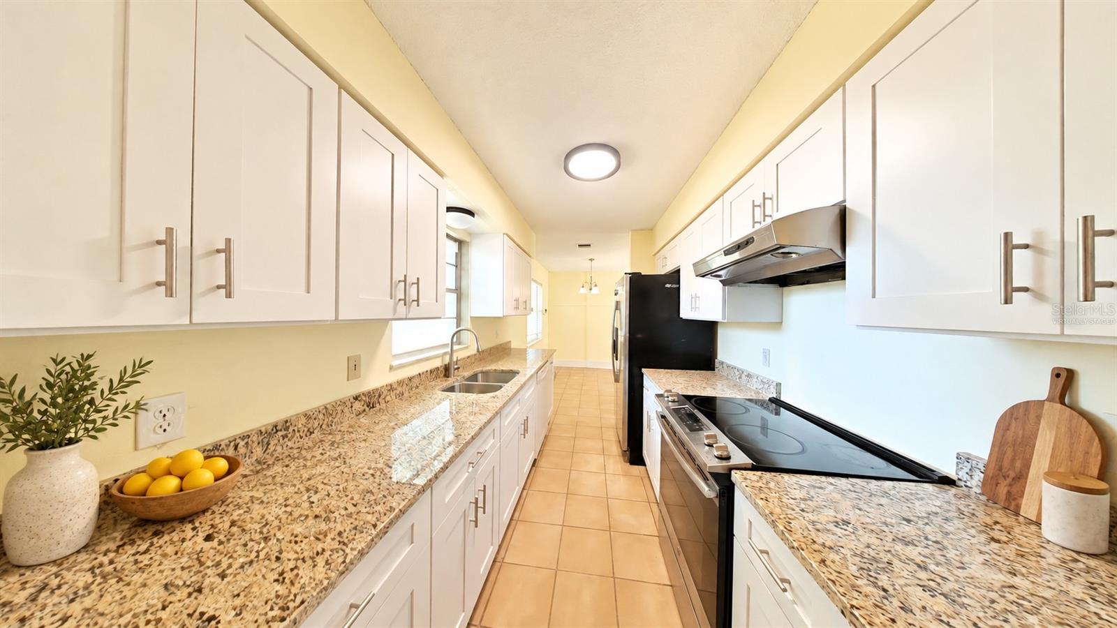 5550 Saint Joseph Blvd Property Photo 11