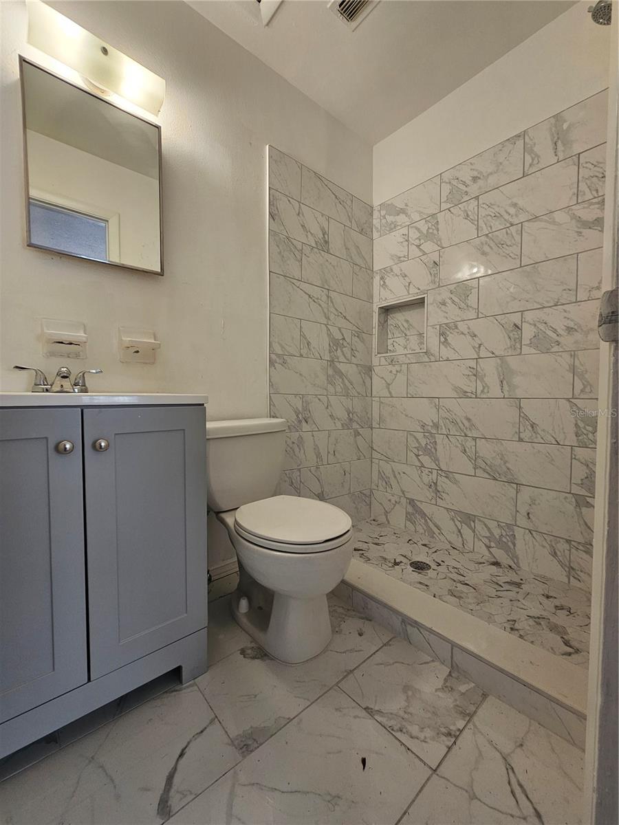 5550 Saint Joseph Blvd Property Photo 17