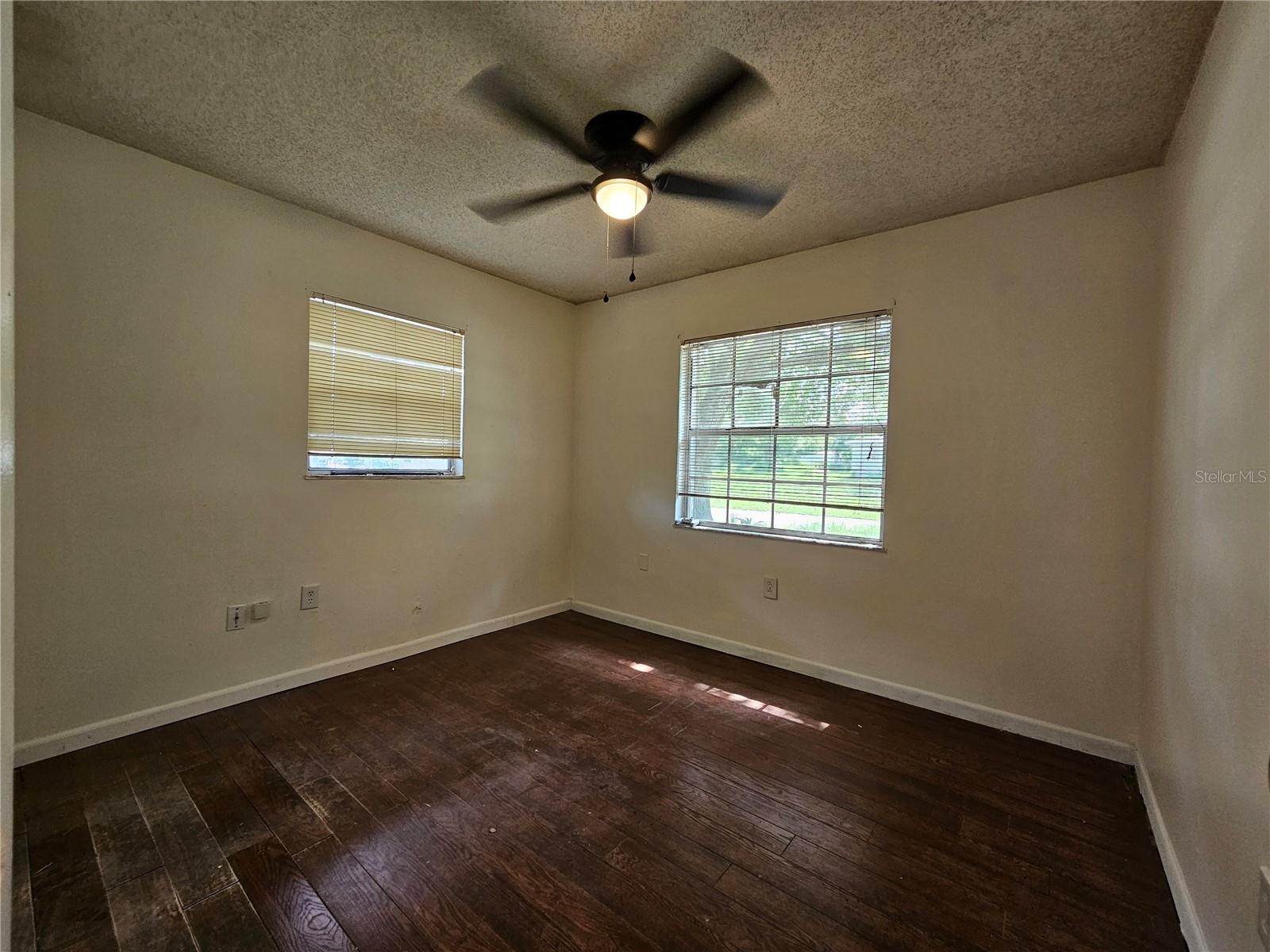 5550 Saint Joseph Blvd Property Photo 18