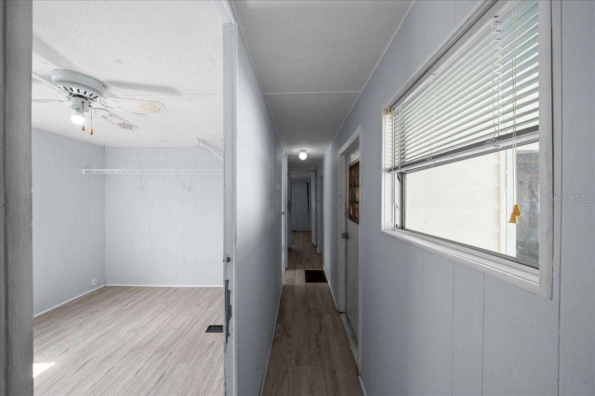 1314 Teakwood Ln Property Photo 13