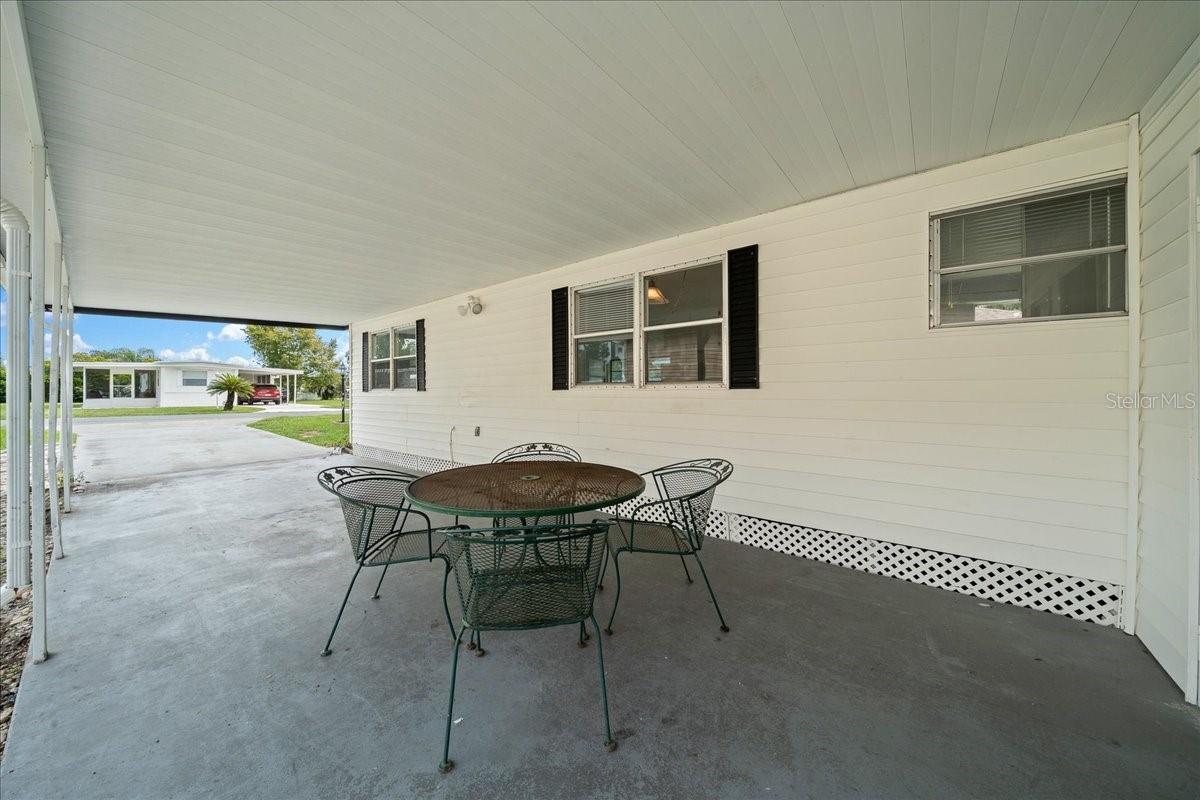 1314 Teakwood Ln Property Photo 26