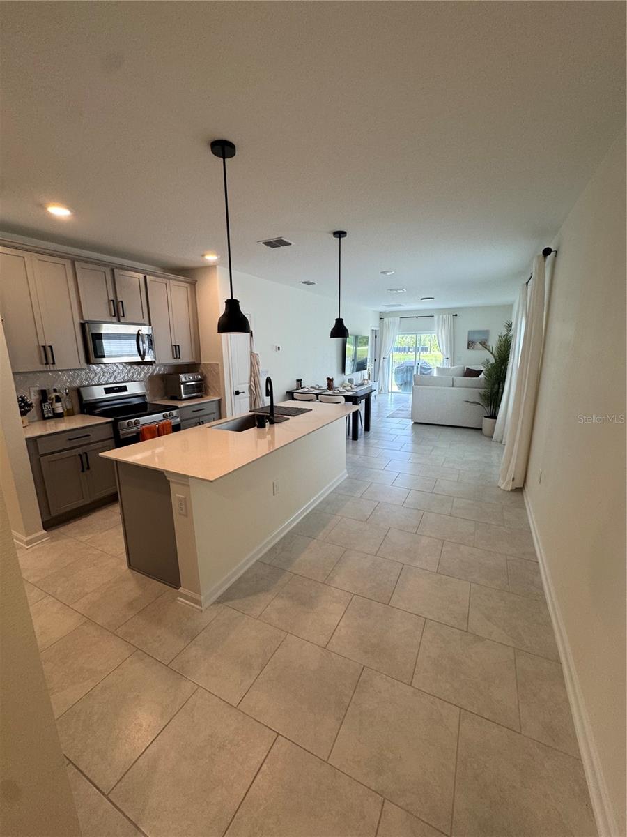 G5117291 Property Photo 2