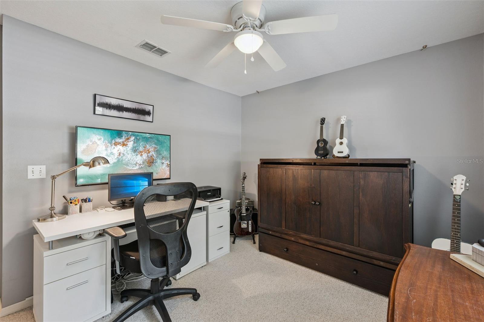 651 Villa Ct Property Photo 16