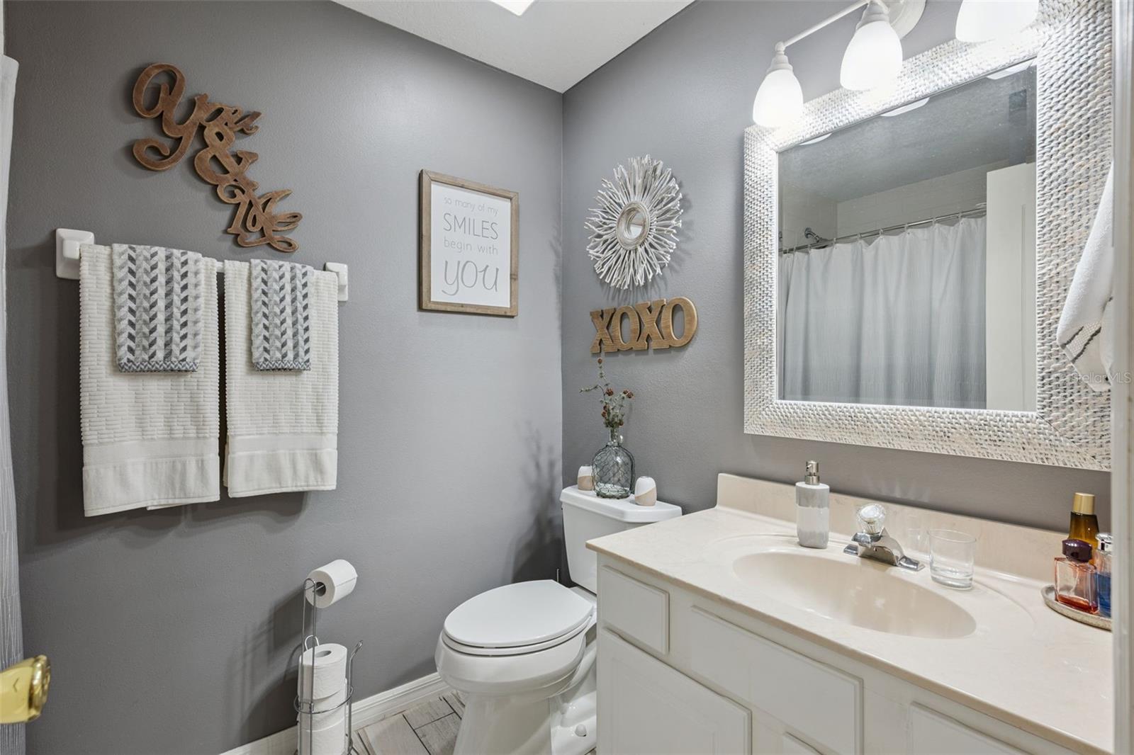651 Villa Ct Property Photo 17