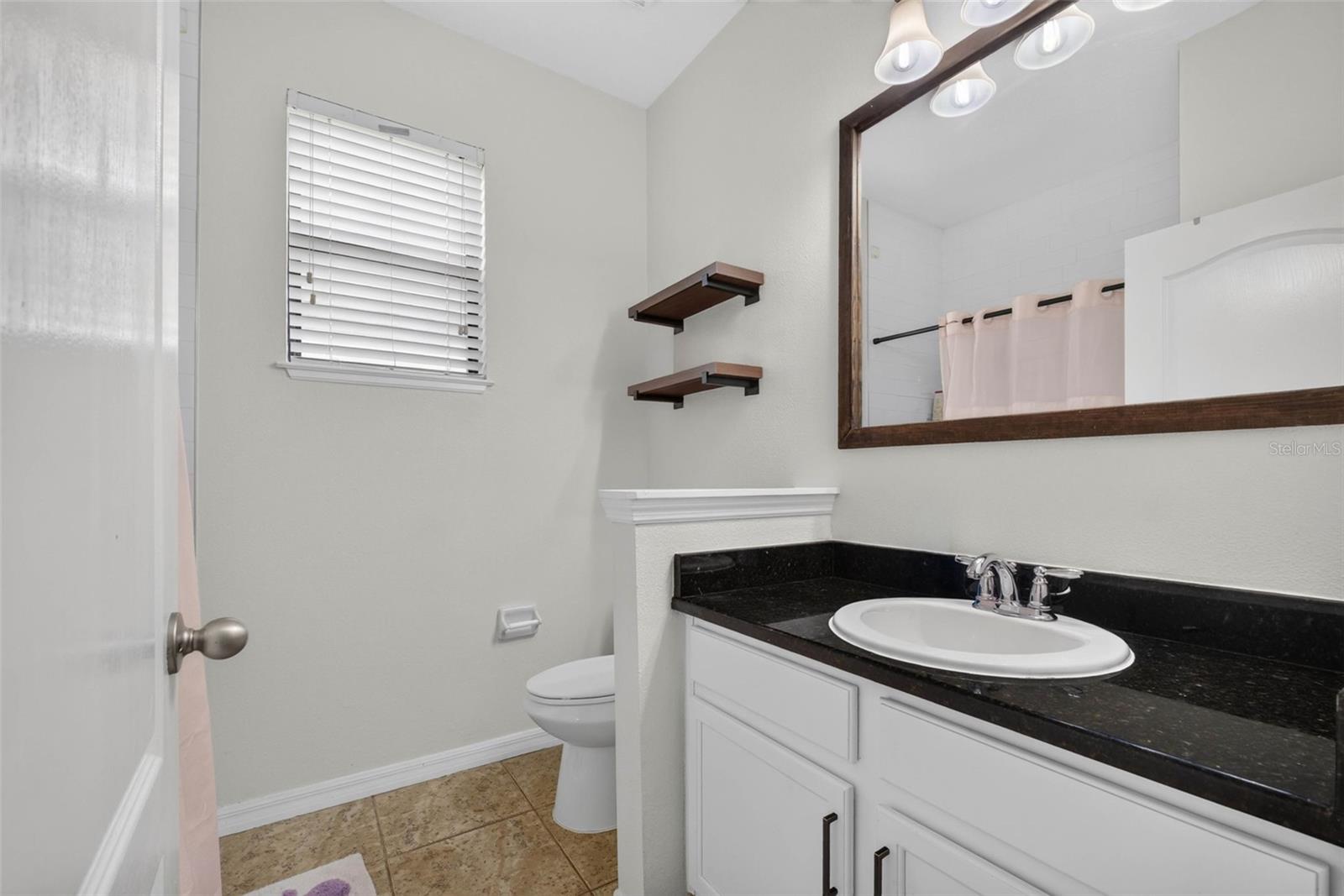 810 Woods Landing Dr Property Photo 39