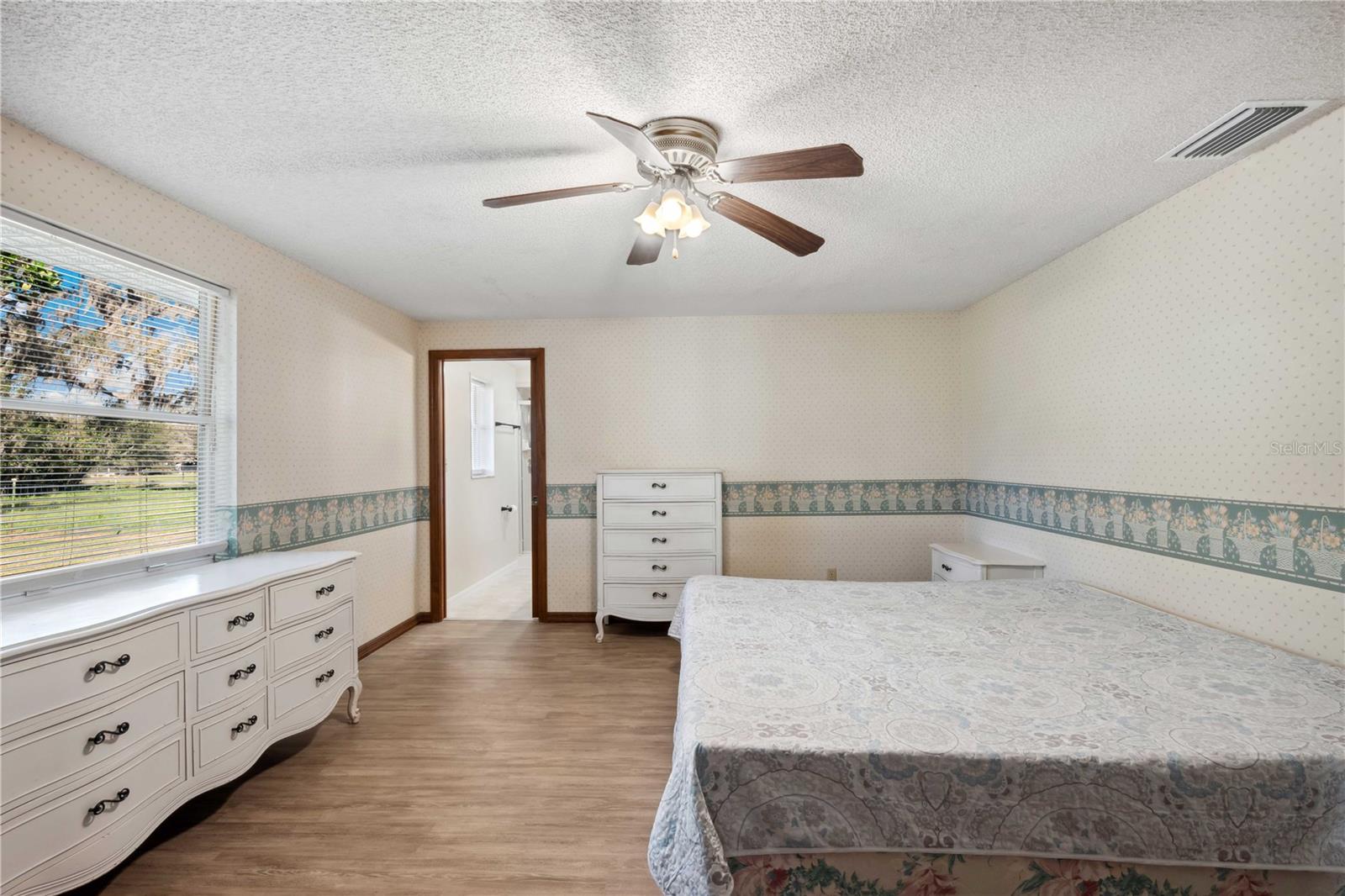 G5117305 Property Photo 21