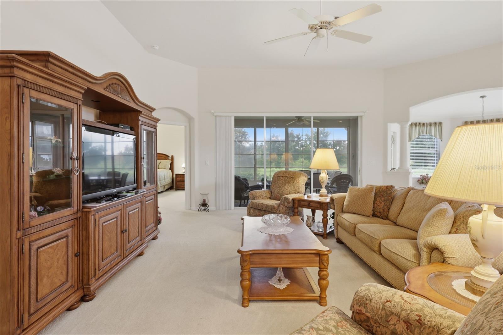 20743 Queen Alexandra Dr Property Photo 6
