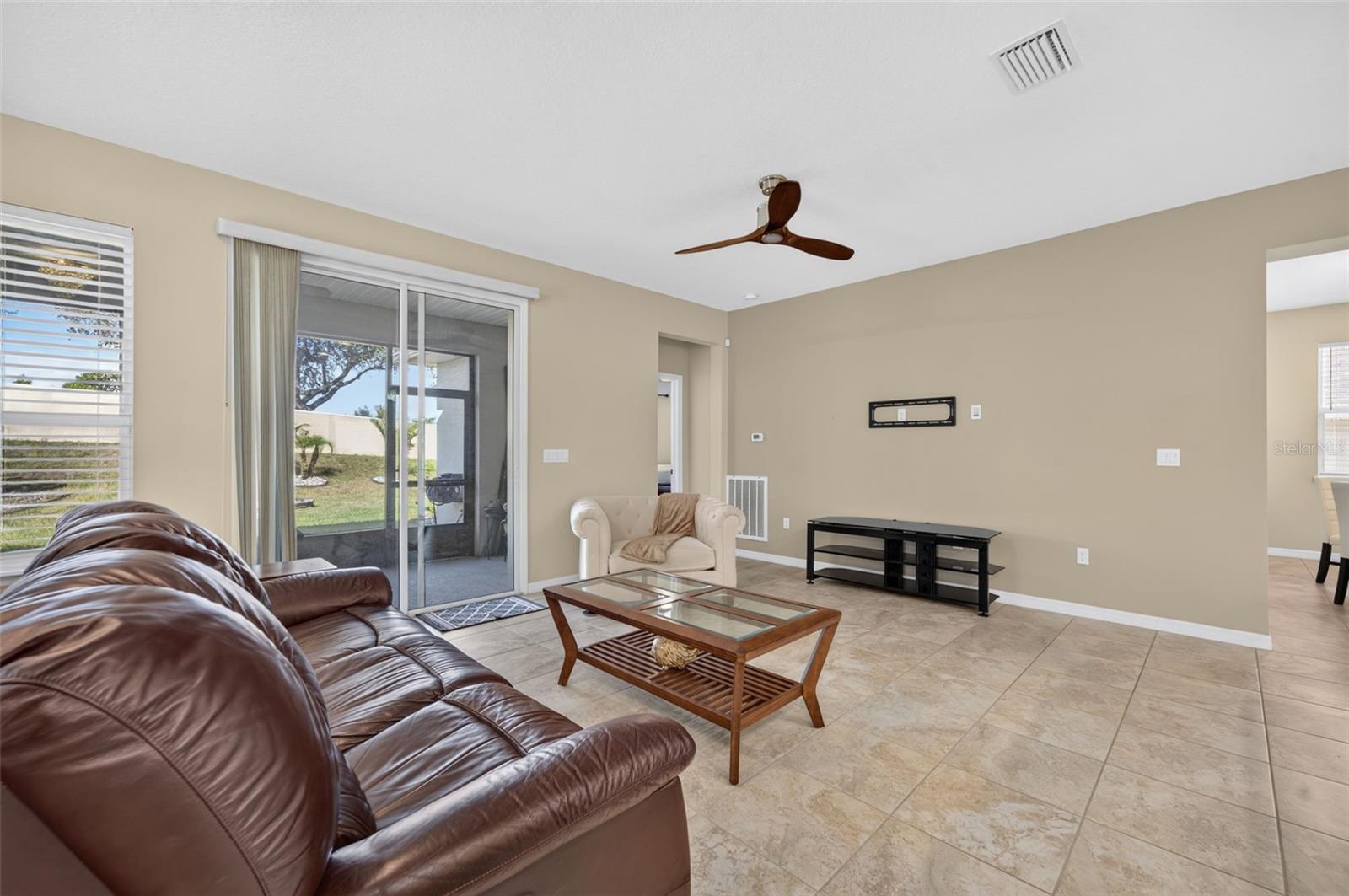 306 Alcove Dr Property Photo 11
