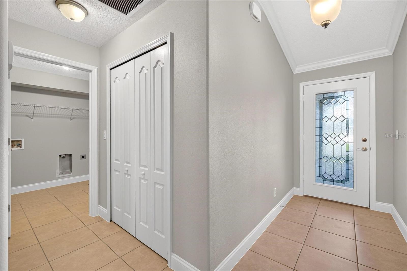 4467 Manica Dr Property Photo 4