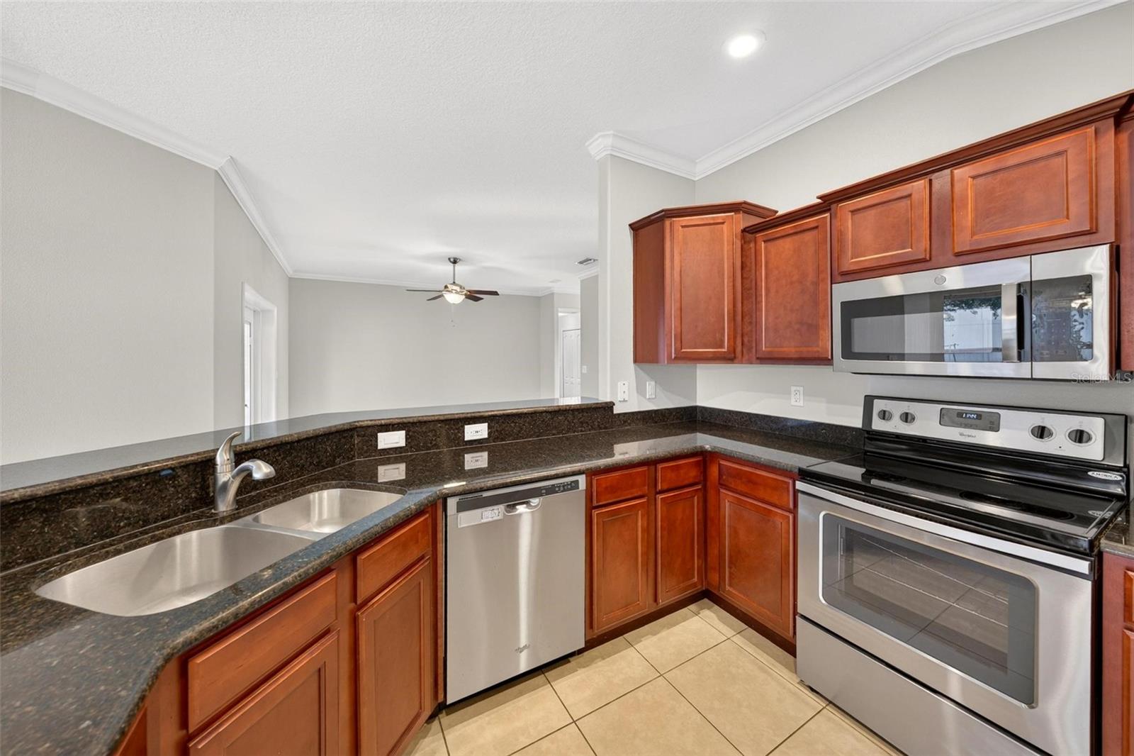 4467 Manica Dr Property Photo 21