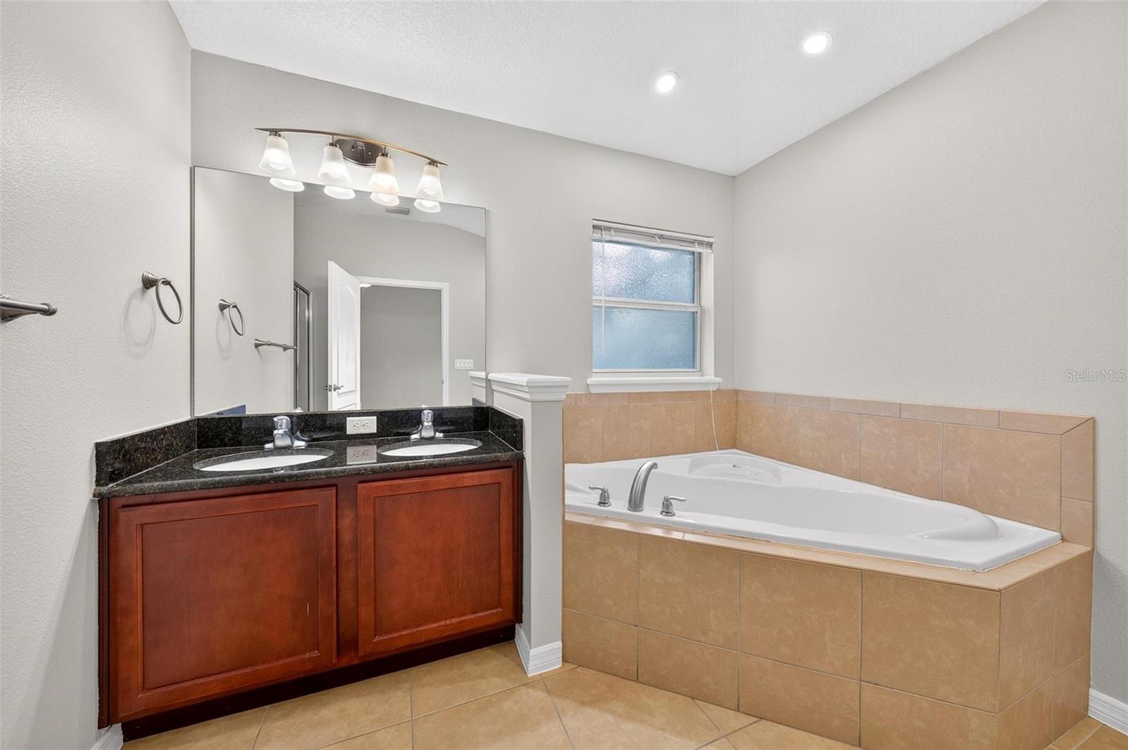 4467 Manica Dr Property Photo 30
