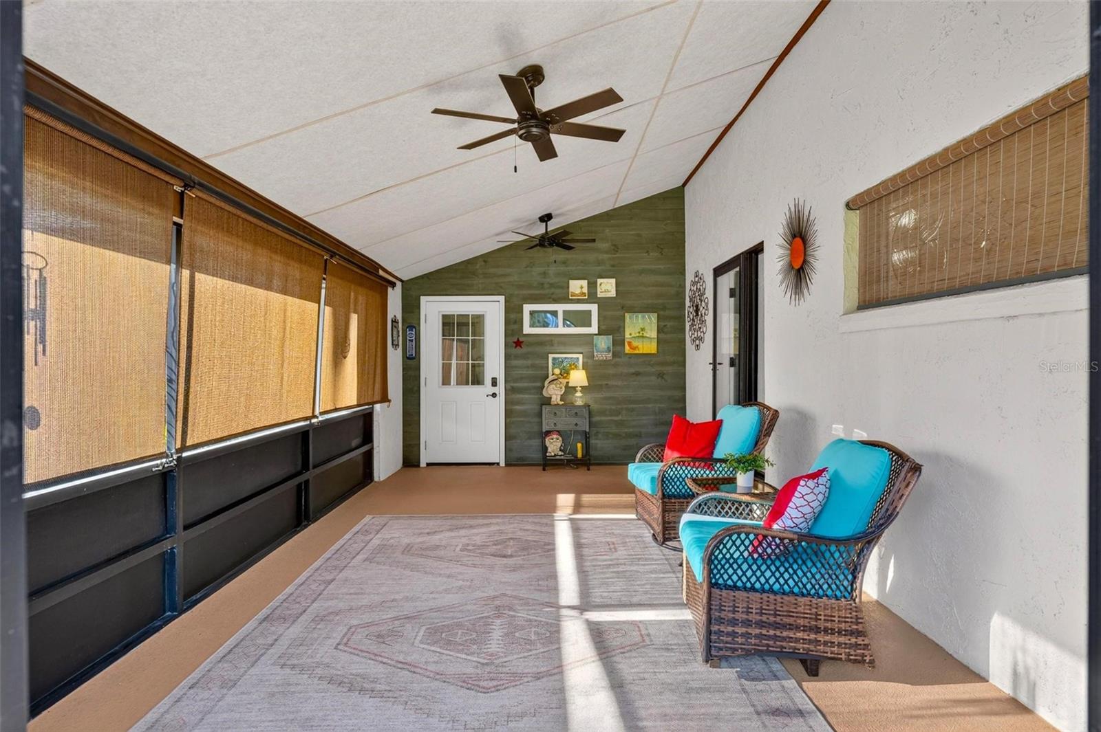 8106 Spring Dr Property Photo 6