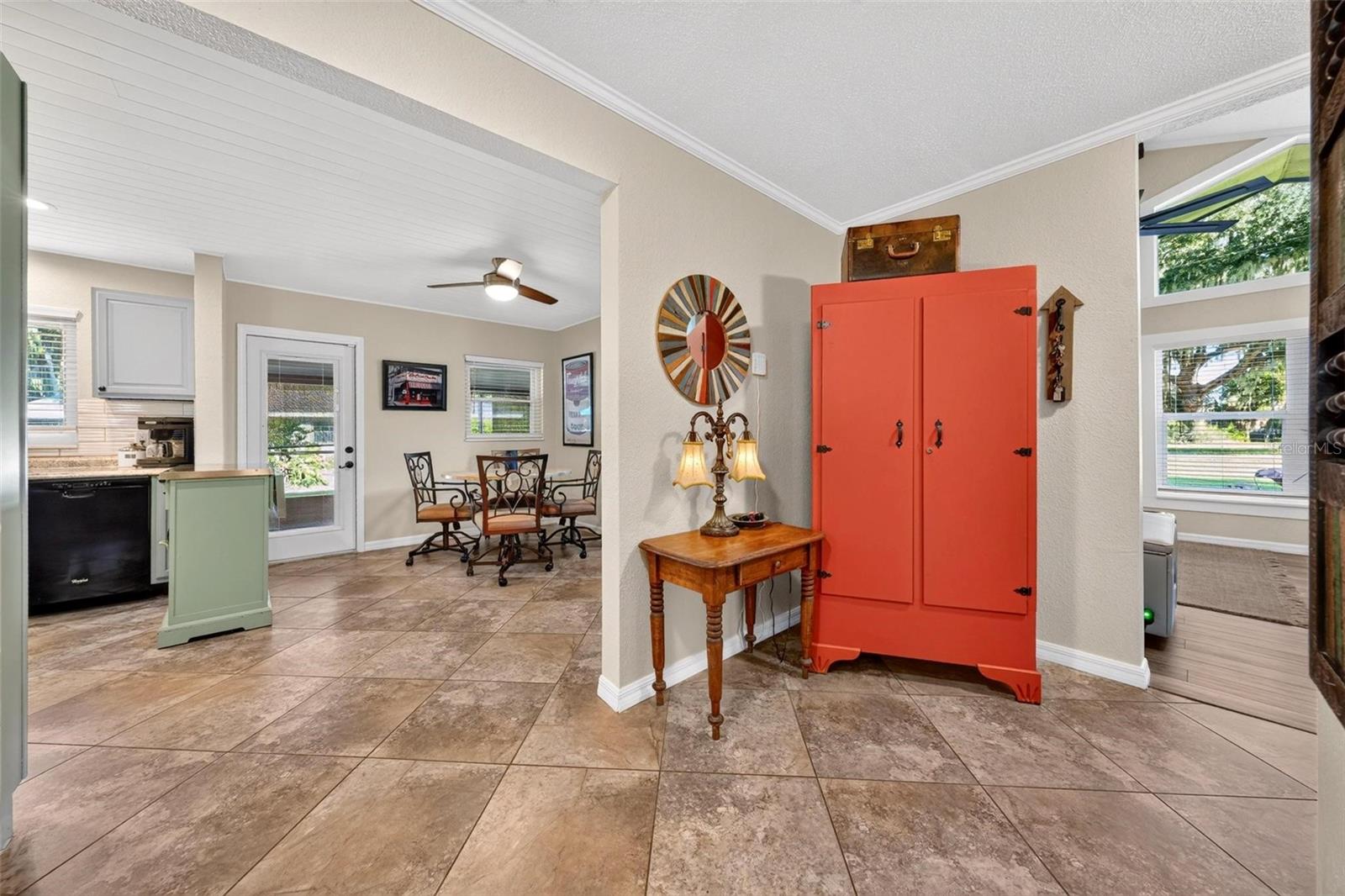 8106 Spring Dr Property Photo 28