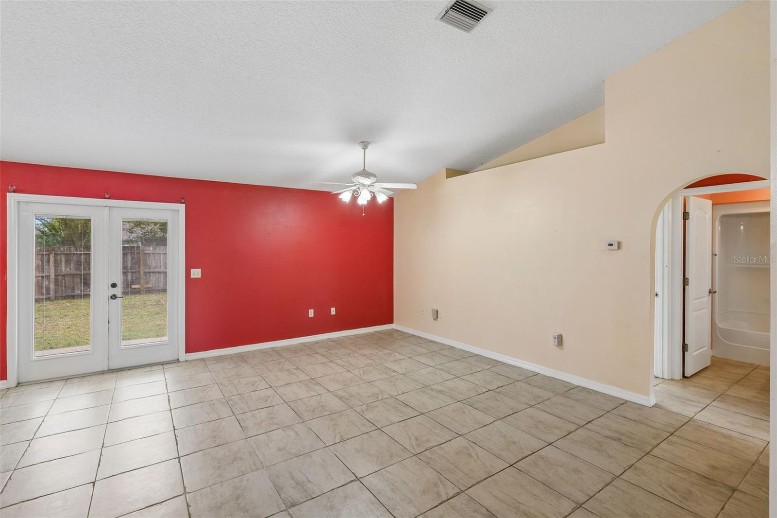 10752 Anna Belle Ave Property Photo 5