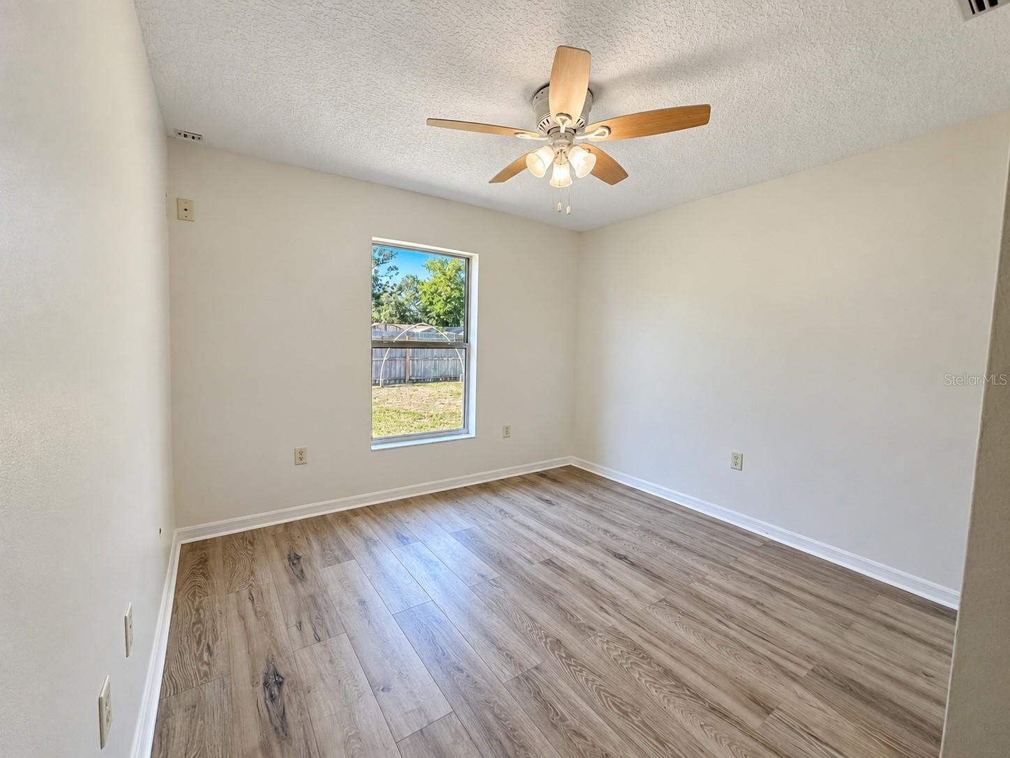 10752 Anna Belle Ave Property Photo 14