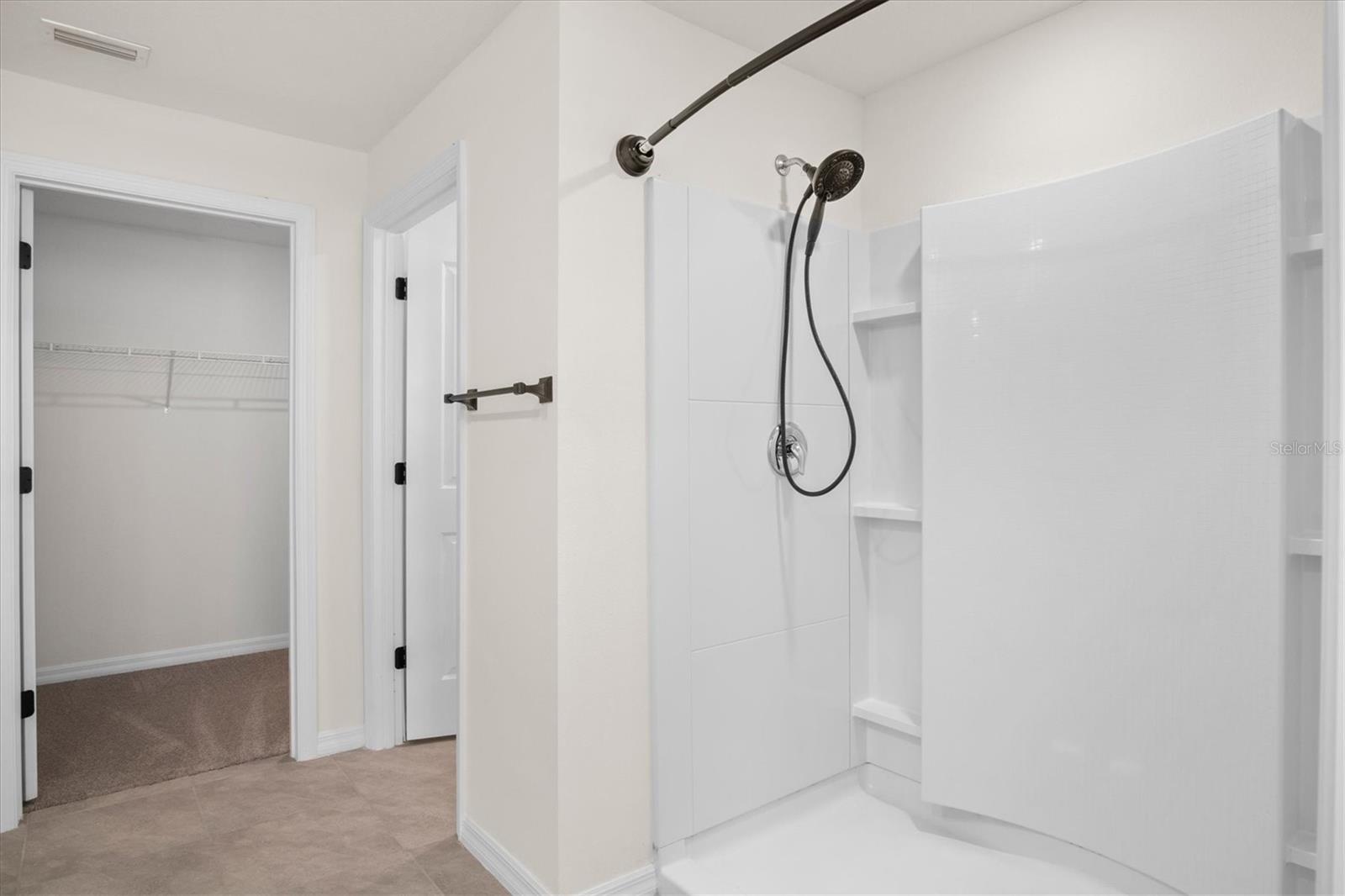 8673 Triumph Cir Property Photo 21