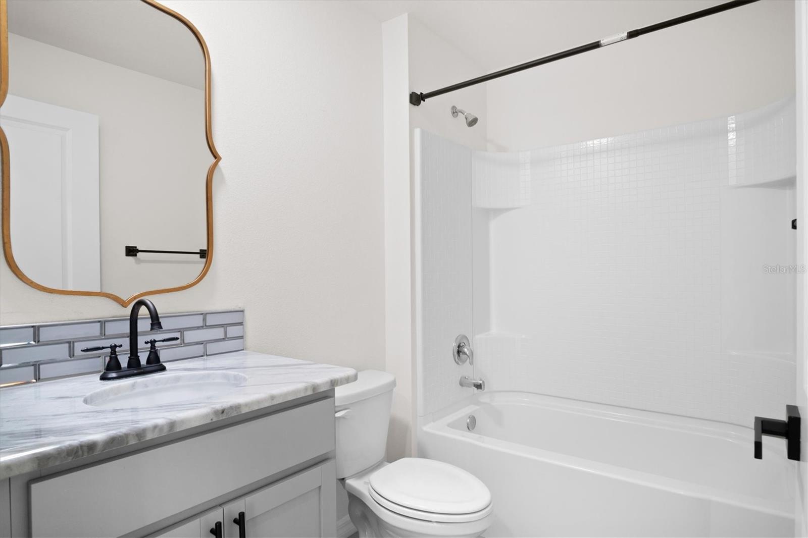 8673 Triumph Cir Property Photo 24