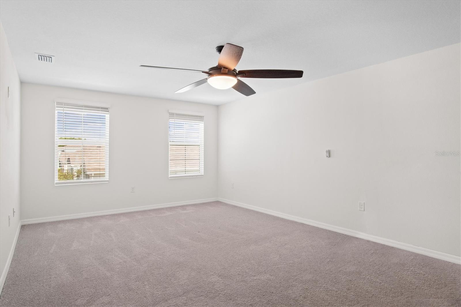8673 Triumph Cir Property Photo 25