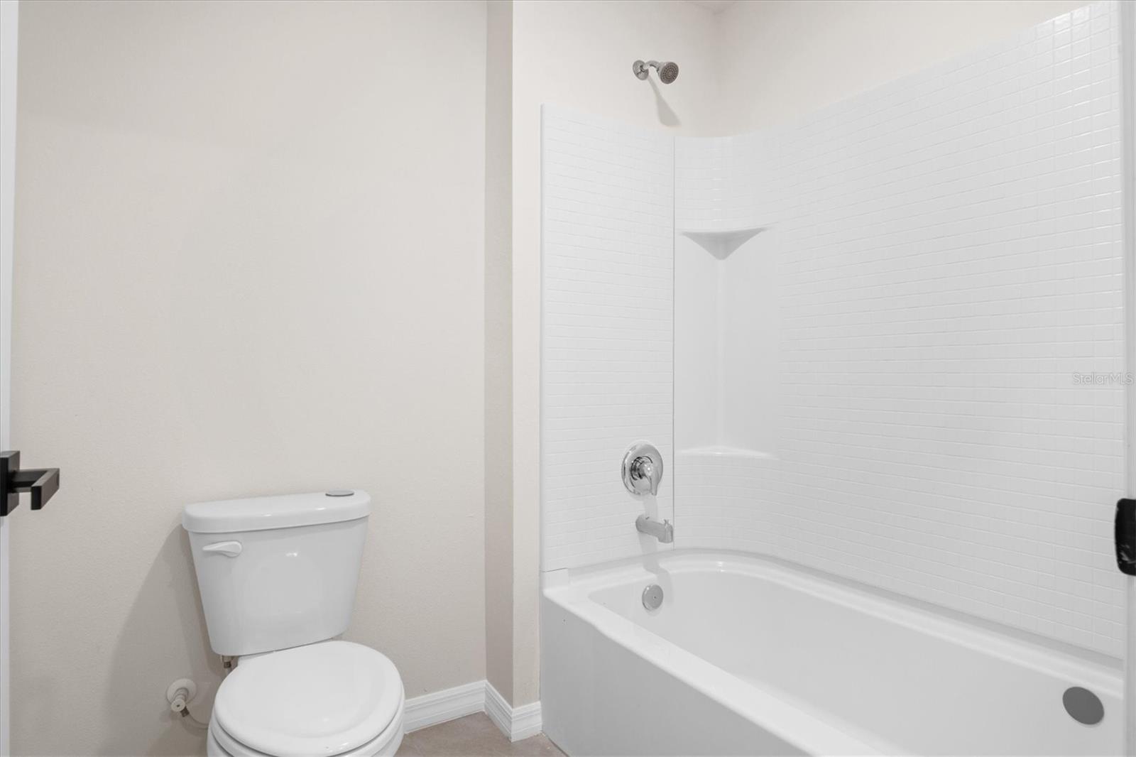 8673 Triumph Cir Property Photo 30