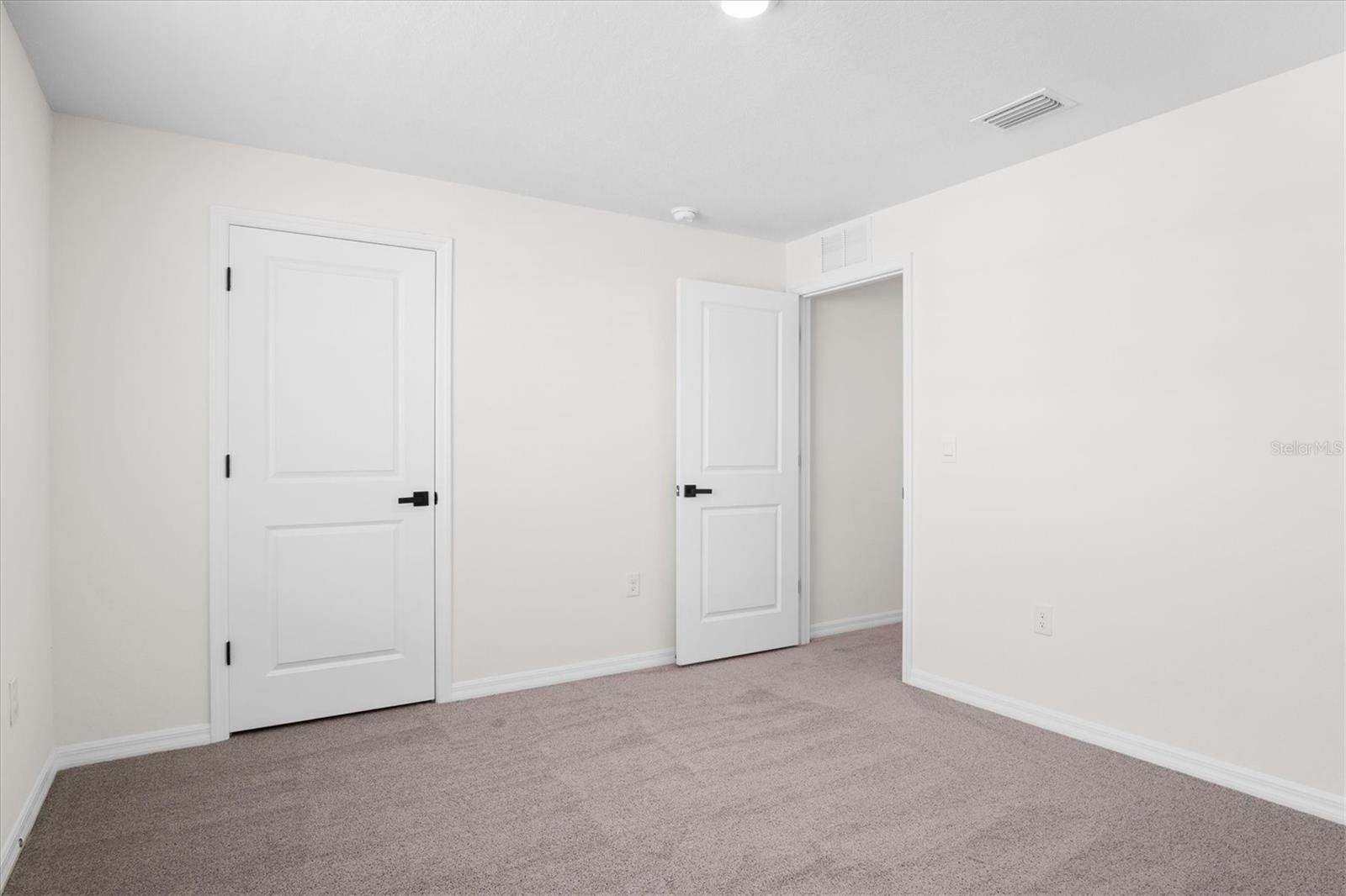 8673 Triumph Cir Property Photo 33
