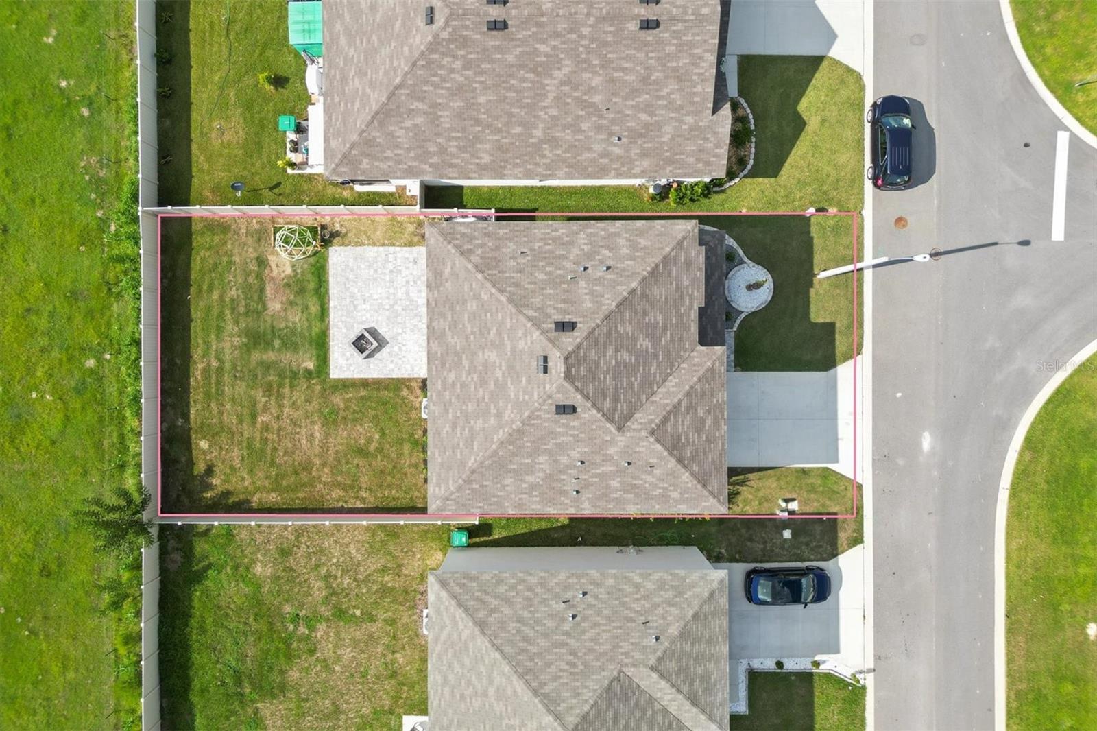 8673 Triumph Cir Property Photo 42
