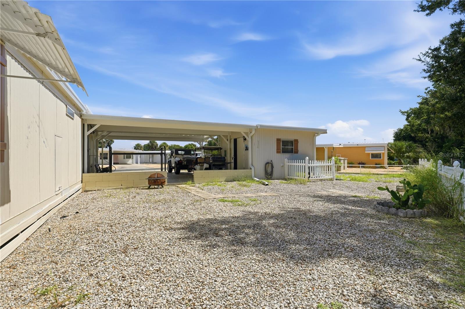 695 Buccaneer Blvd Property Photo 45