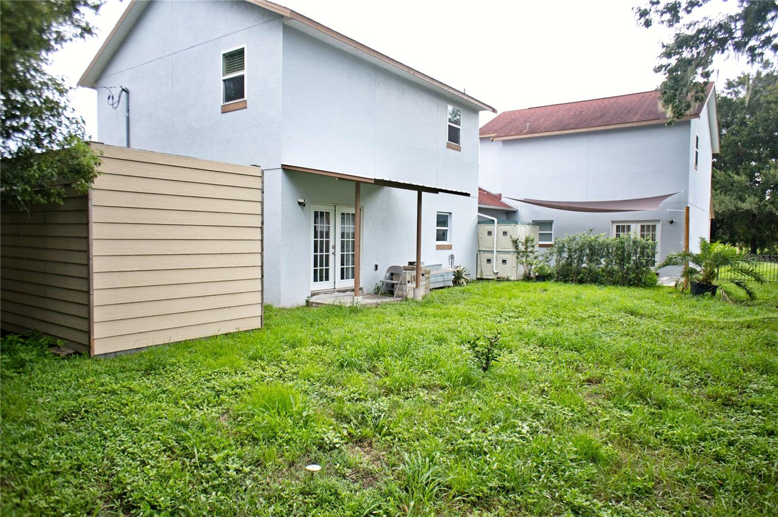 402 E Maple St Property Photo 52