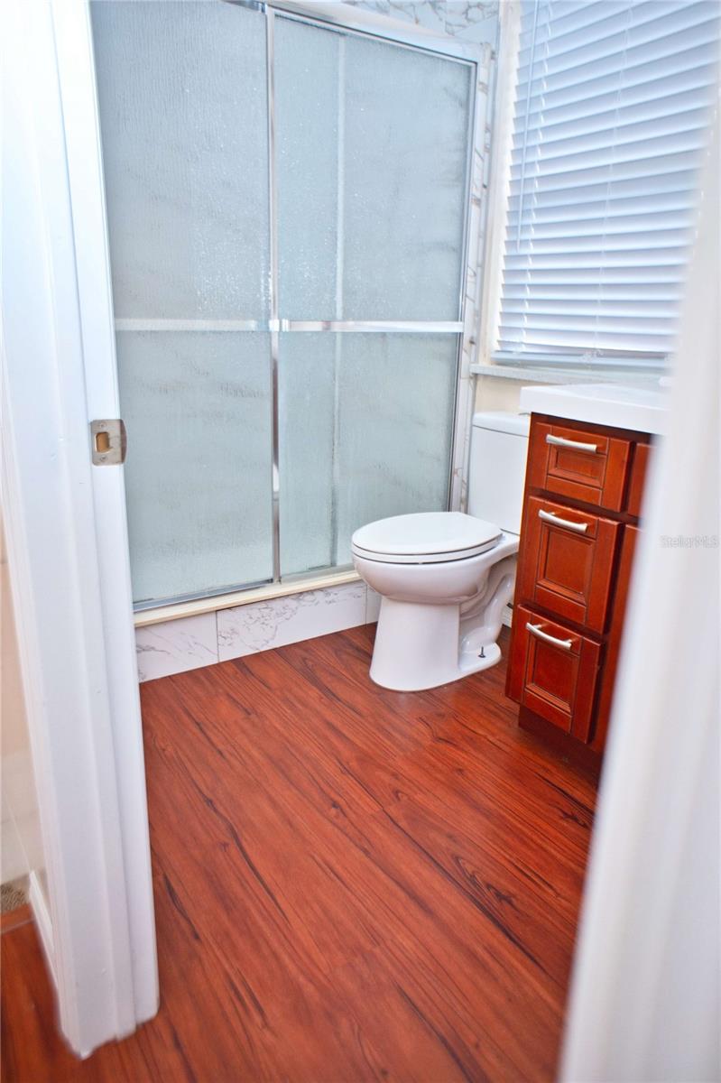 402 E Maple St Property Photo 60