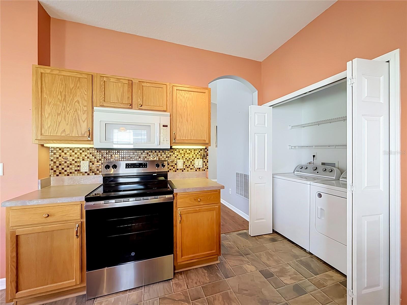 5024 Long Meadow Dr Property Photo 15
