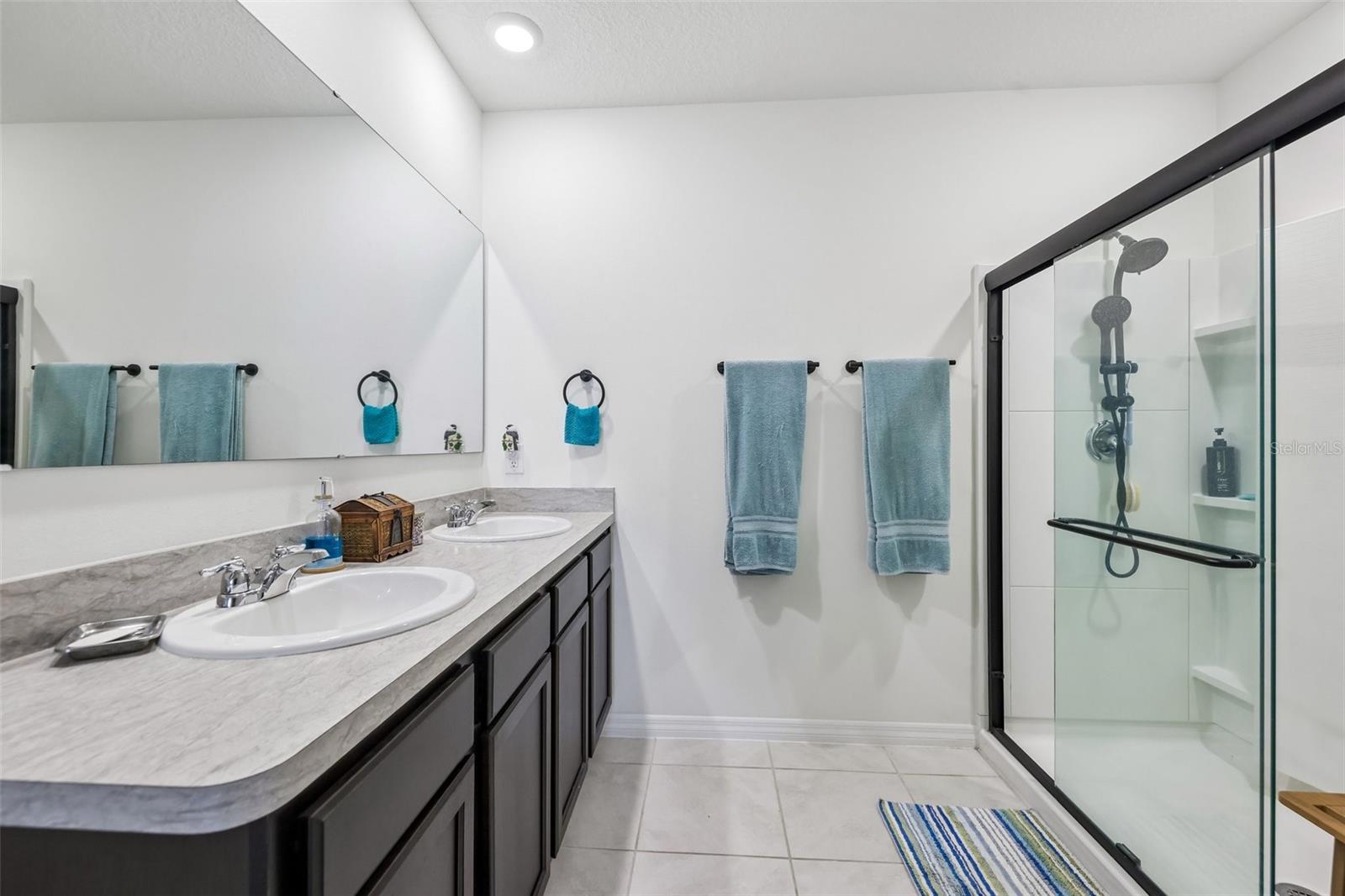 1768 Henin Cir Property Photo 17