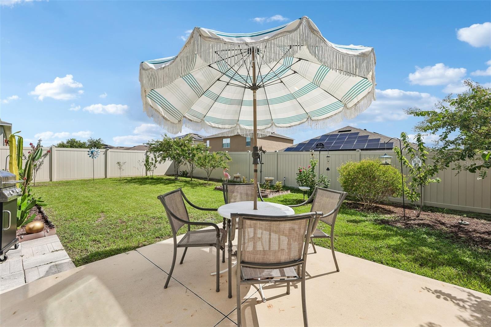 1768 Henin Cir Property Photo 28