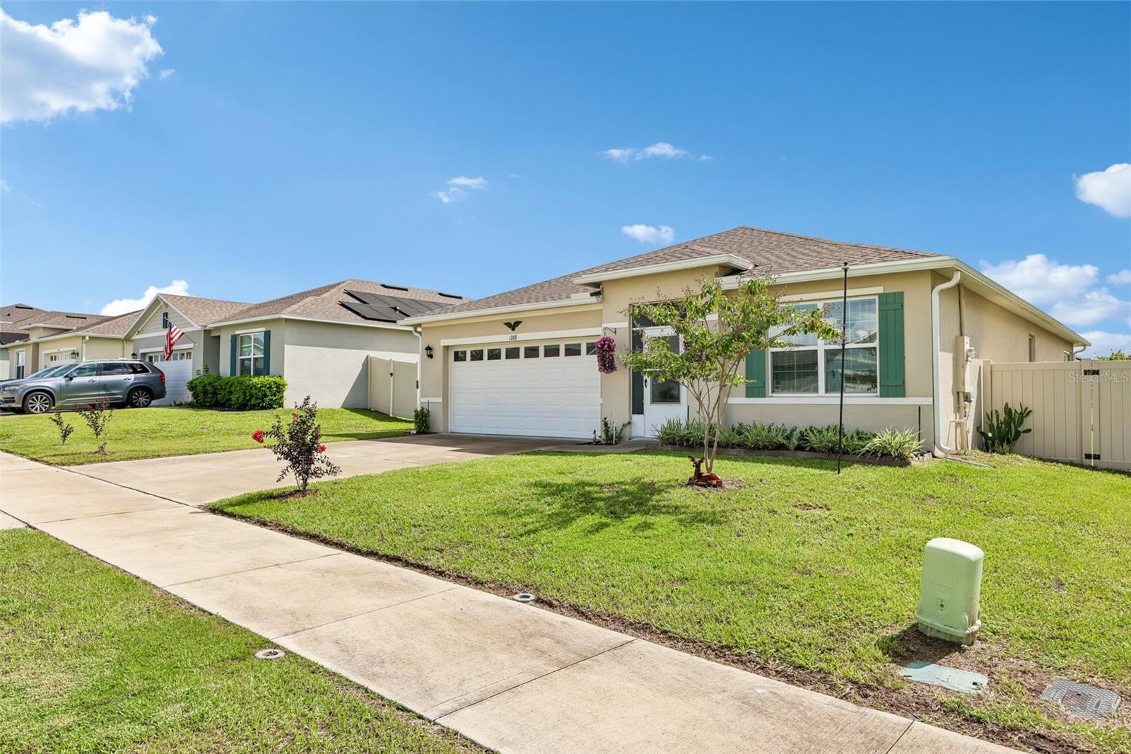 1768 Henin Cir Property Photo 36