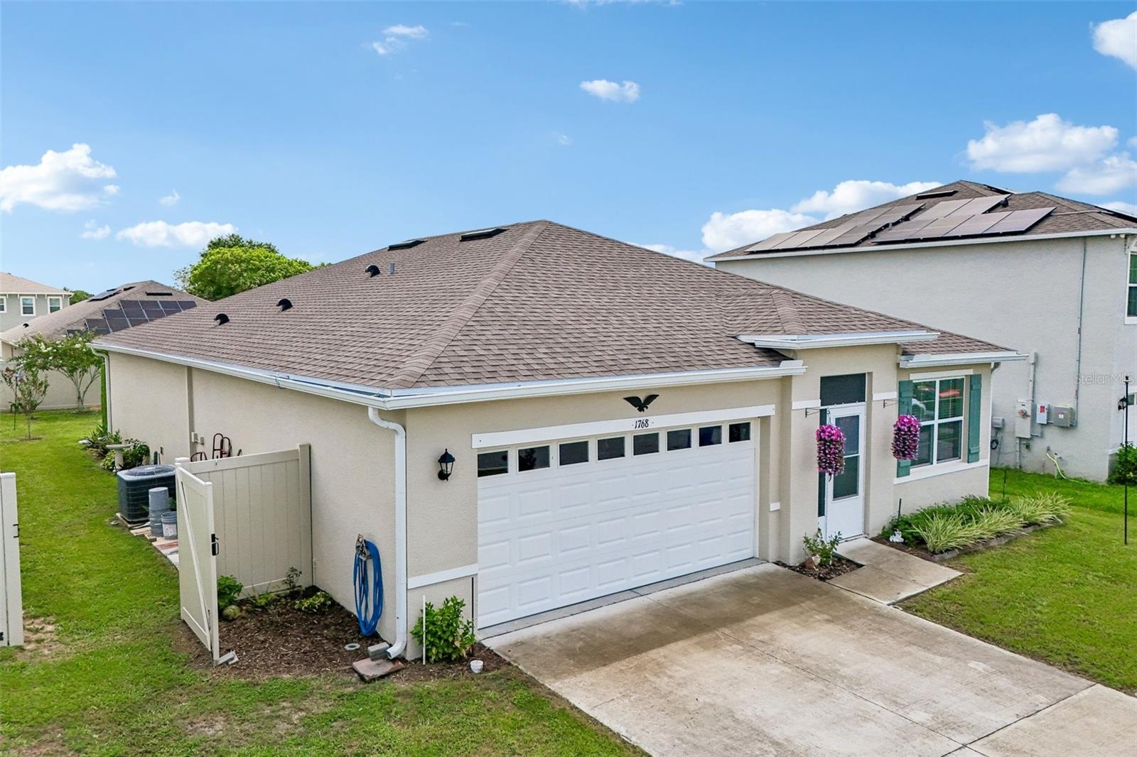 1768 Henin Cir Property Photo 37