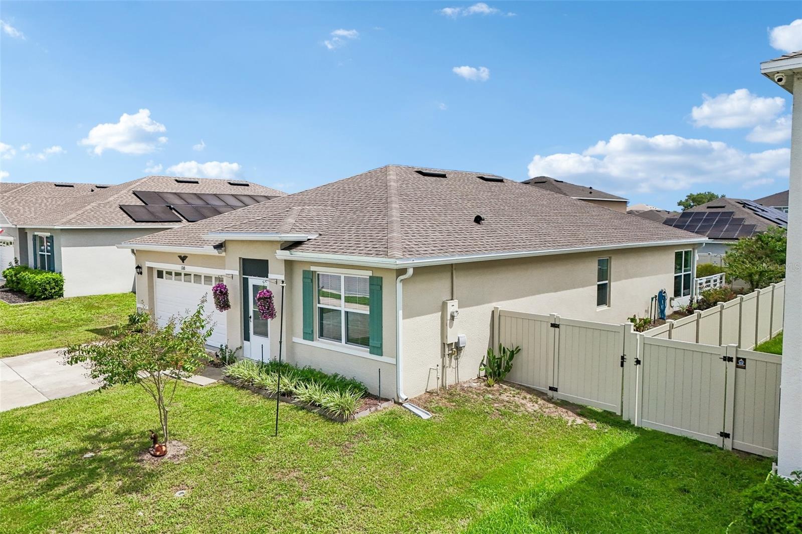 1768 Henin Cir Property Photo 38