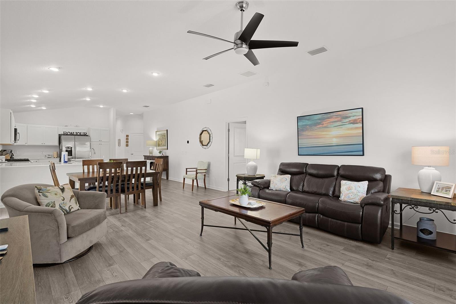 6558 Herr Ct Property Photo 12