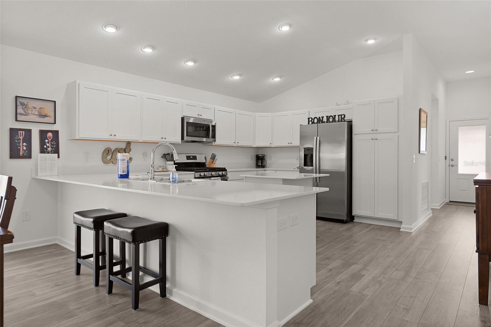 6558 Herr Ct Property Photo 18