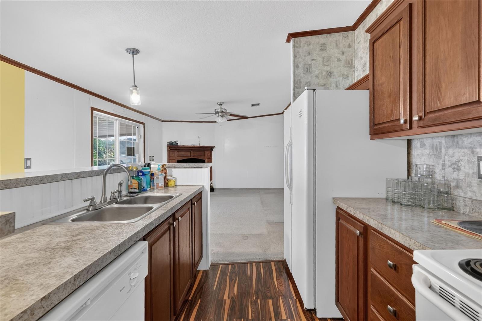 14206 Goldrush Ct Property Photo 12