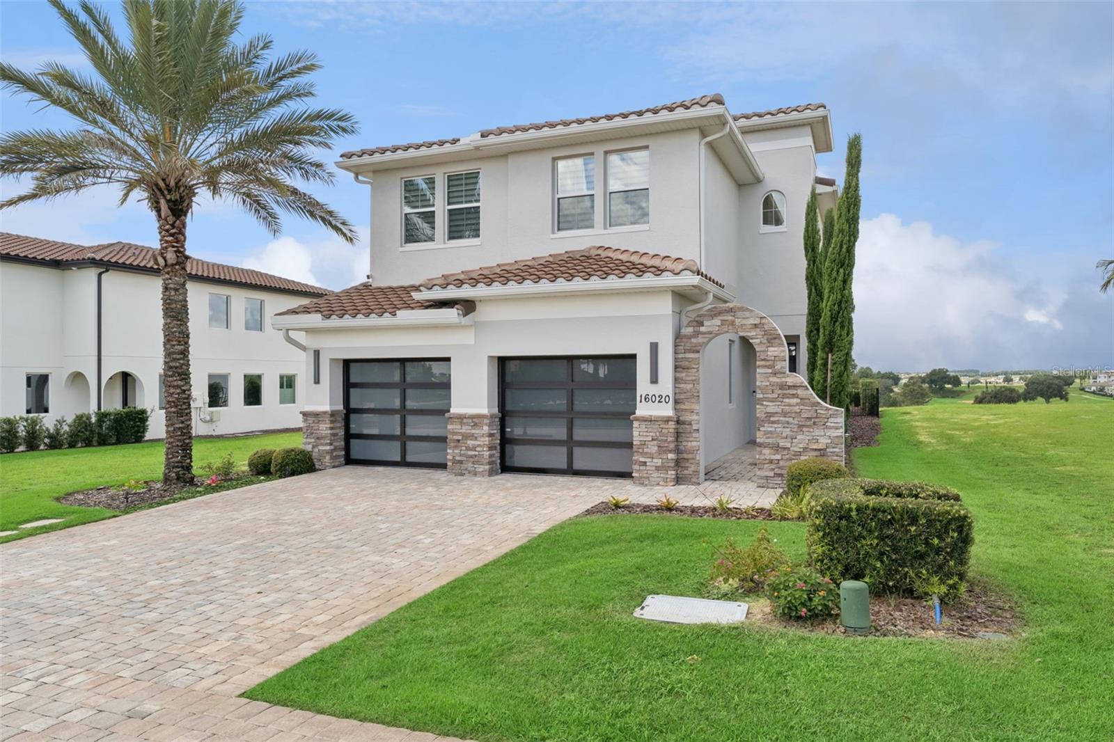 16020 Trivoli Cir Property Photo 2