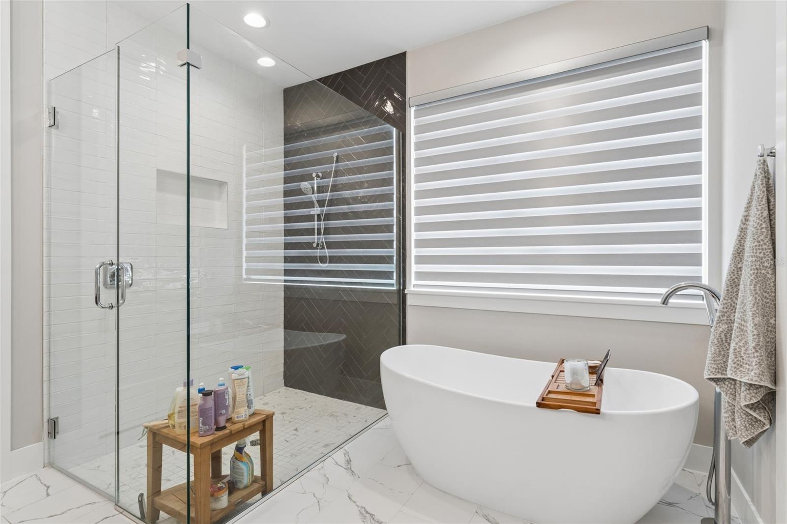 16020 Trivoli Cir Property Photo 30