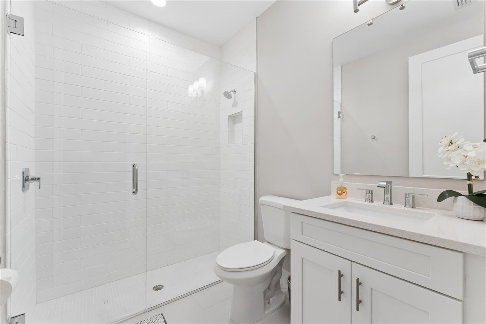 16020 Trivoli Cir Property Photo 33