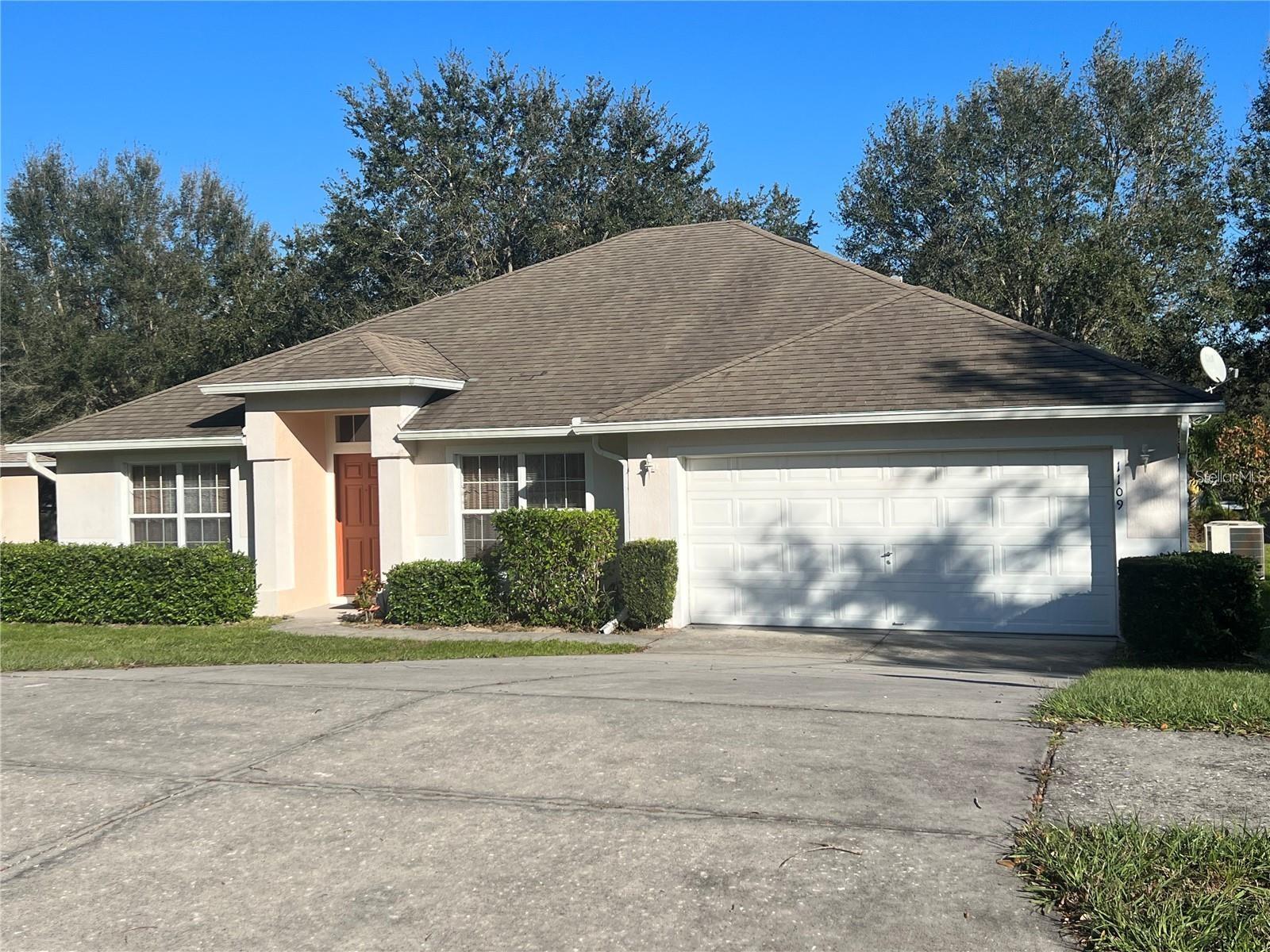 1109 Hill Mount Dr Property Photo 1