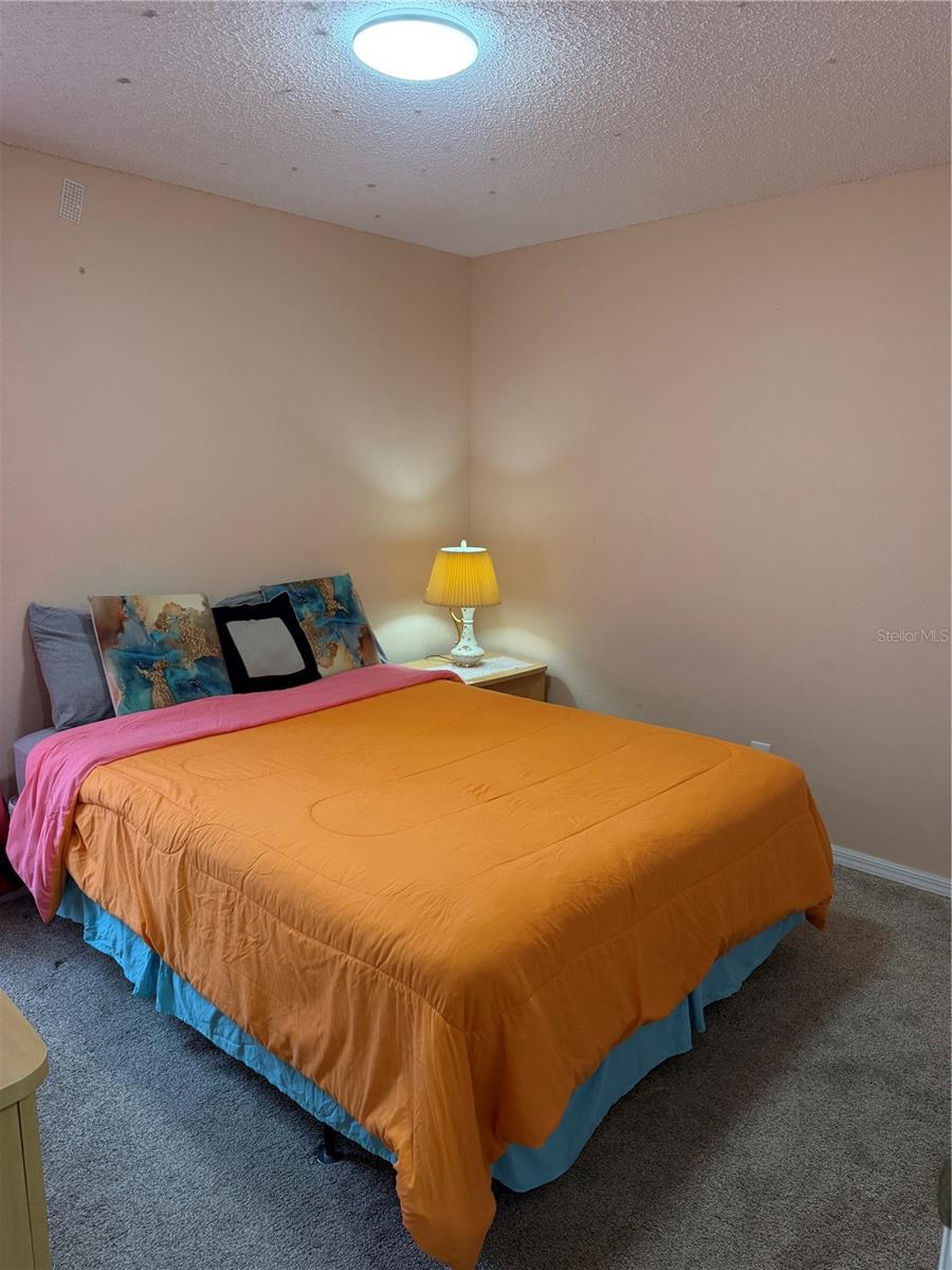 1109 Hill Mount Dr Property Photo 3