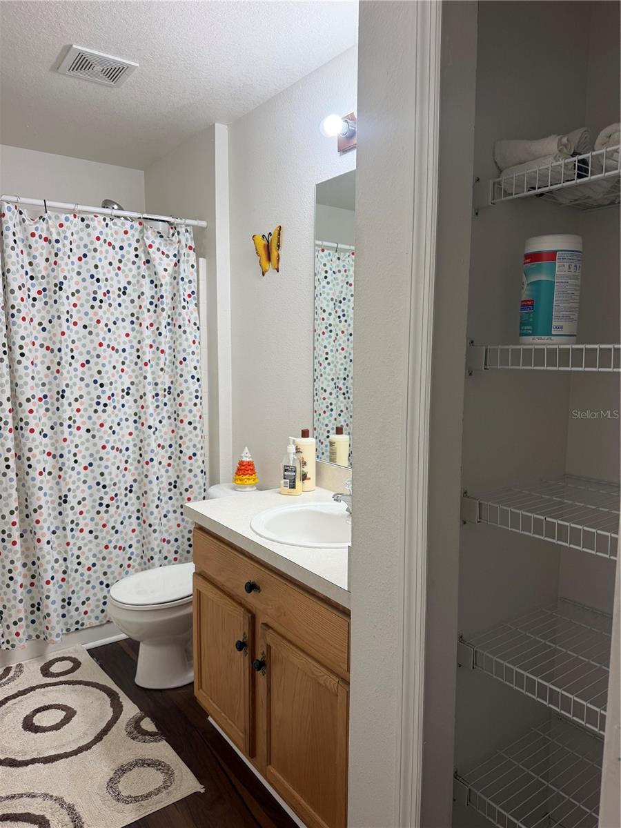 1109 Hill Mount Dr Property Photo 7