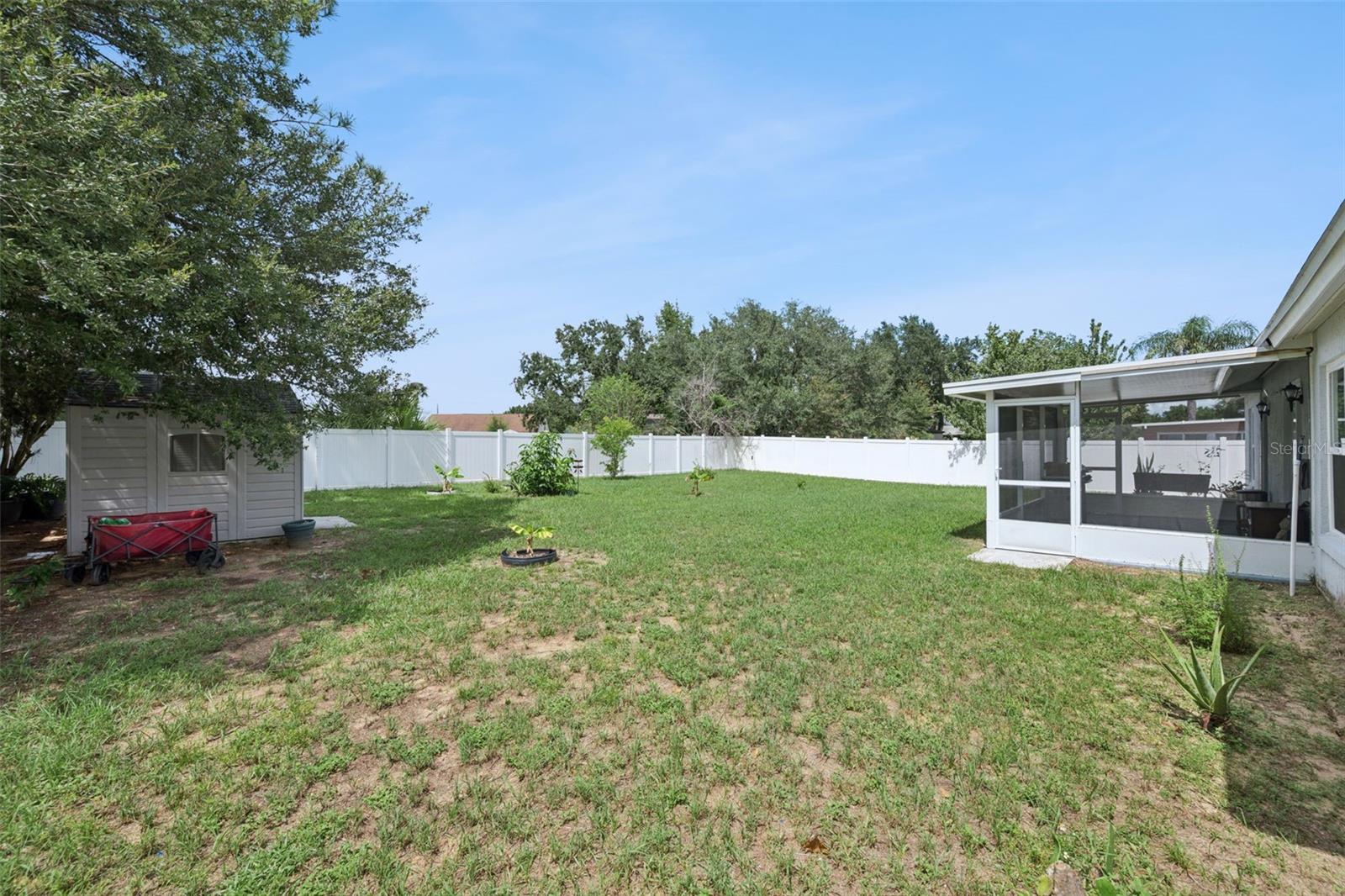 15512 Hidden Lake Cir Property Photo 25
