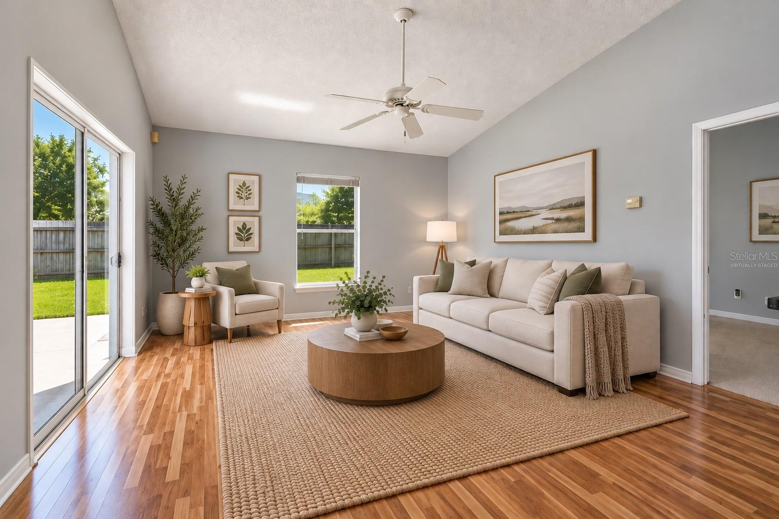 2657 Winchester Cir Property Photo 4