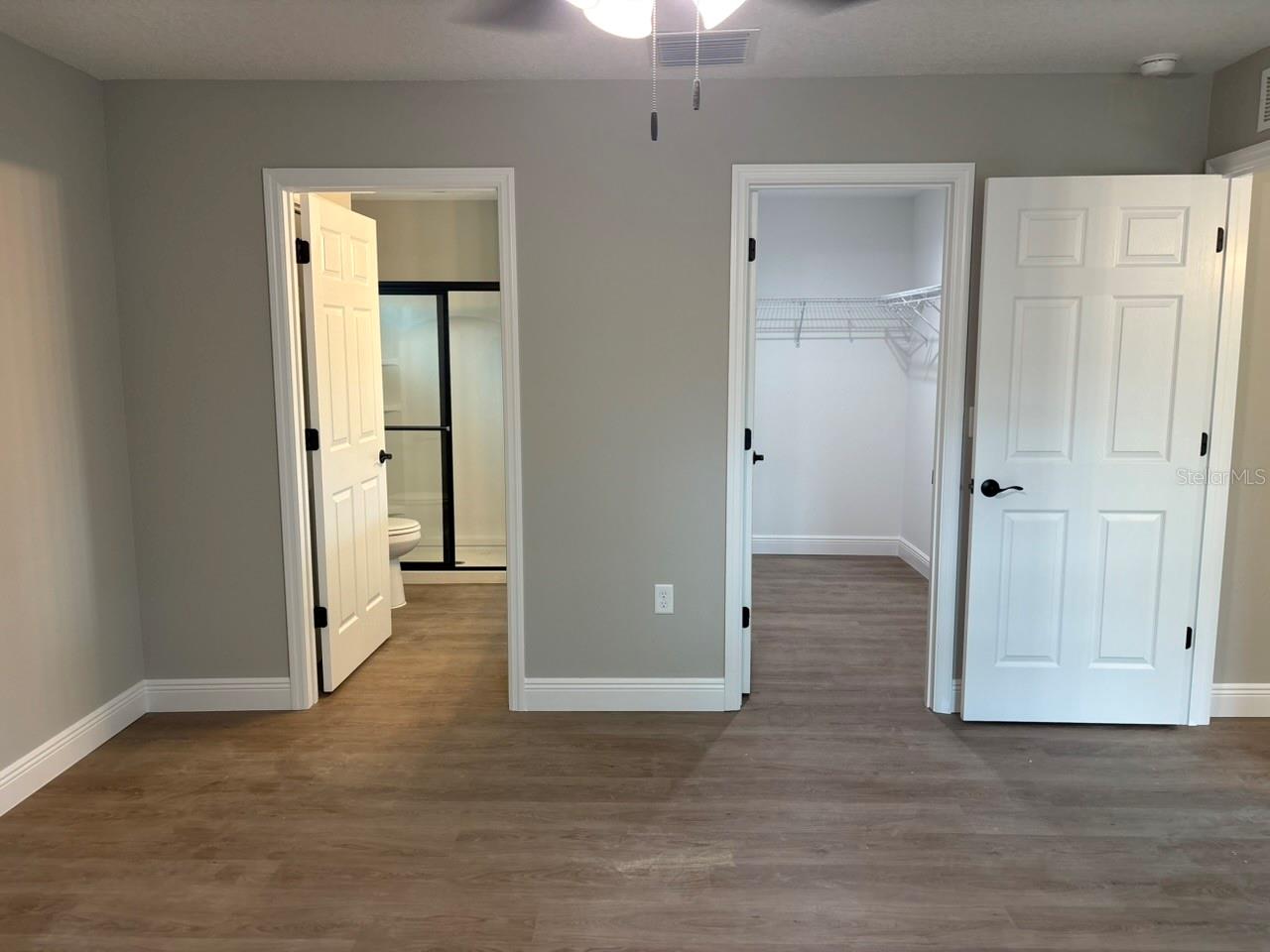 2608 W Arbutus Dr Property Photo 27